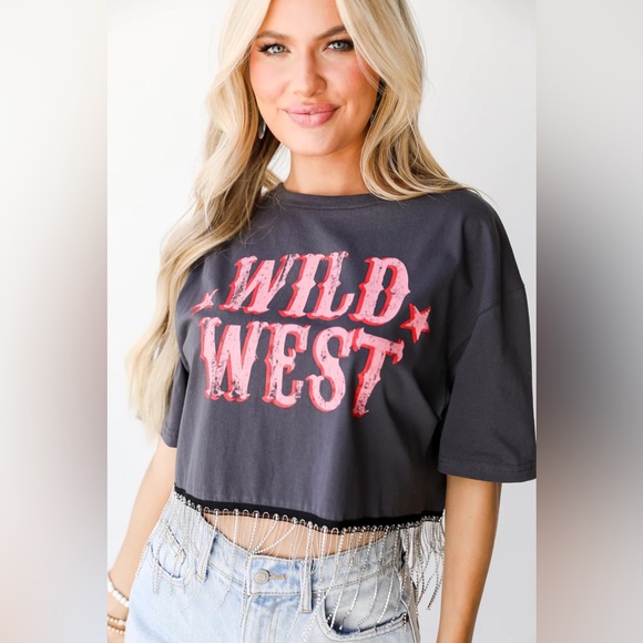 Boho Wild West Rhinestone Cropped Tee - Small LIKE NEW - Picture 2 of 6